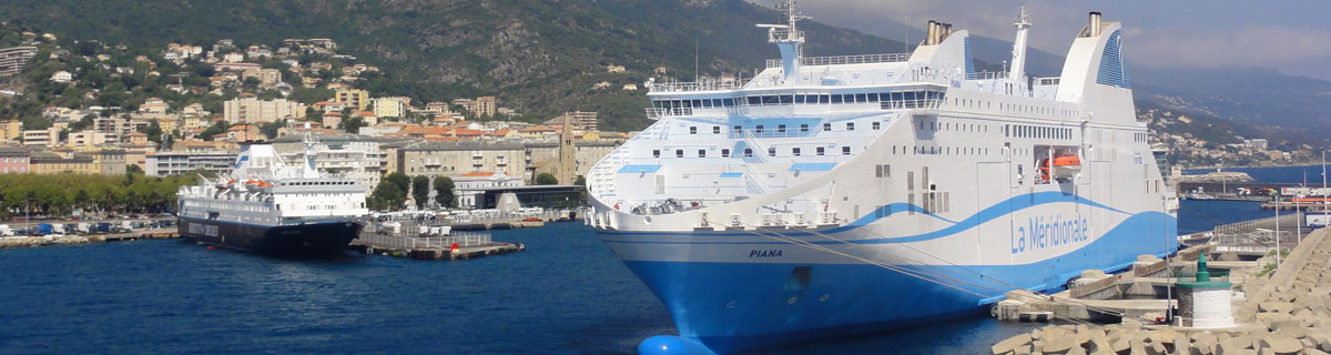 Jak wygląda rezerwacja biletu promowego? Praktyczny poradnik