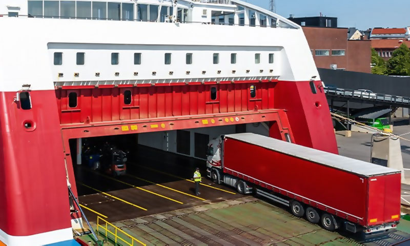 Prom do Helsinek – załadunek